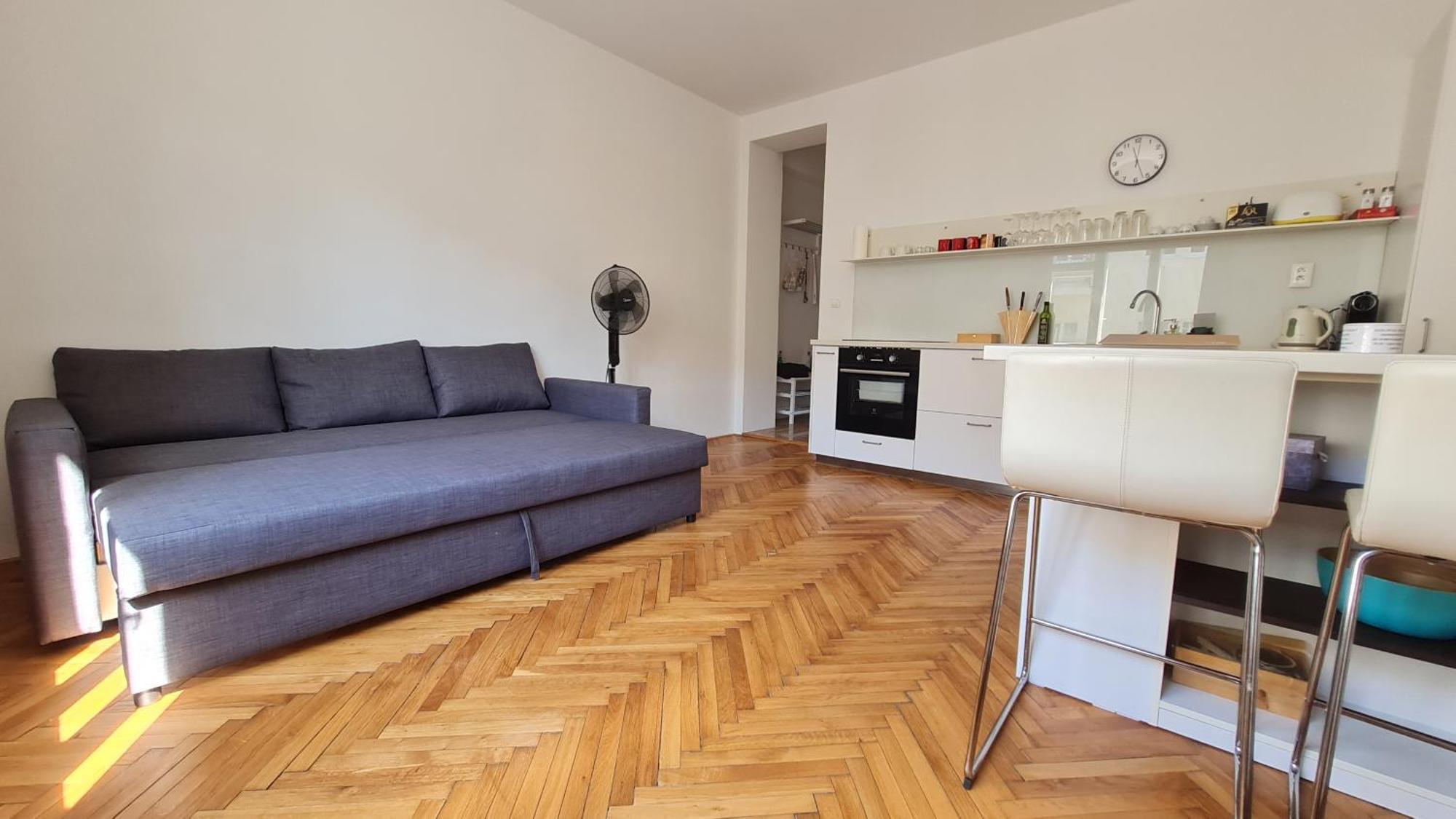 Mona Lisa Apartment Братислава Экстерьер фото